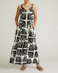 Promenade Linen Blend Jumpsuit - Universal Standard