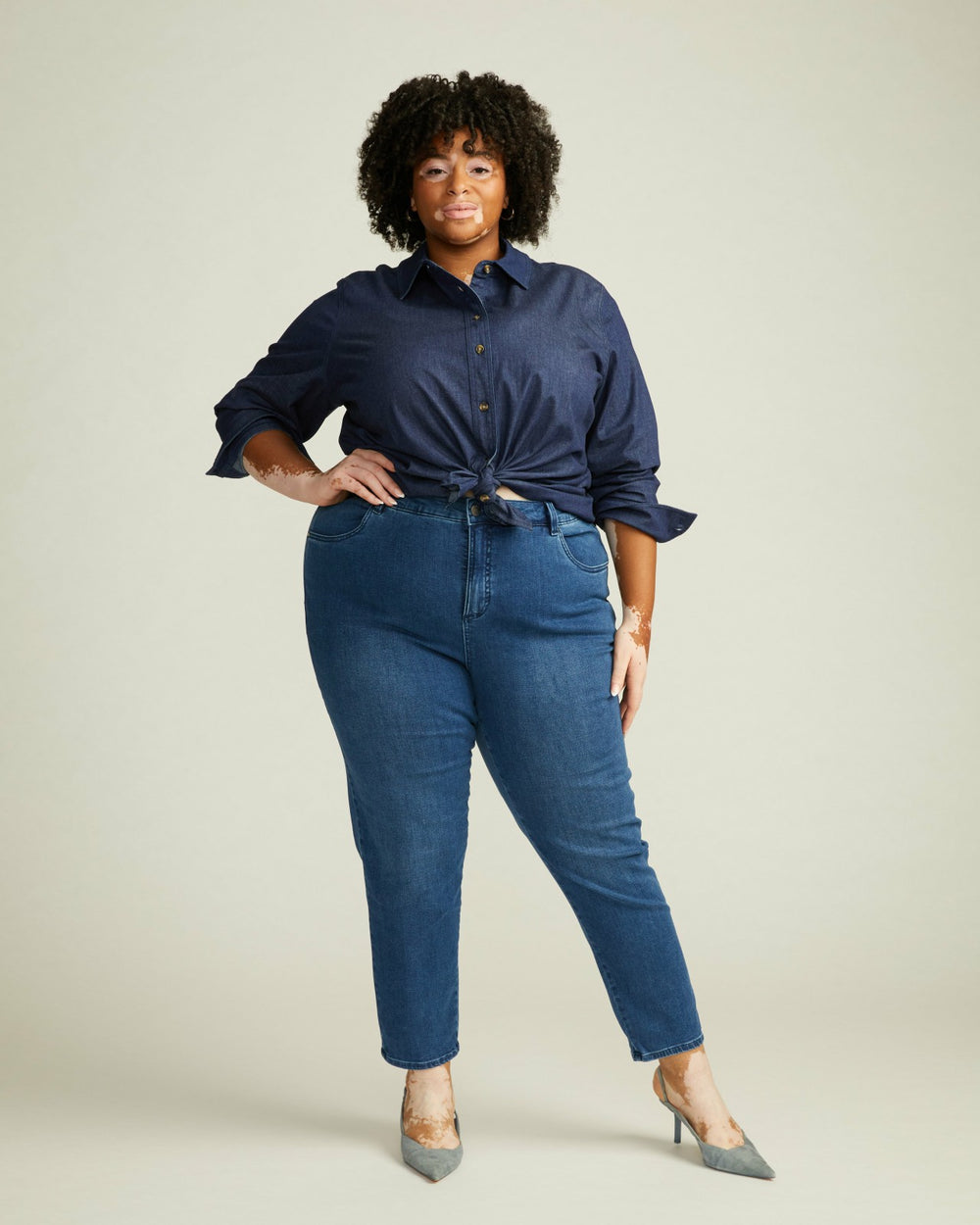 Minimalist Stretch Cotton Chambray Shirt - Universal Standard