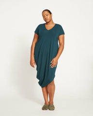 Iconic Geneva V-Neck Dress - Universal Standard