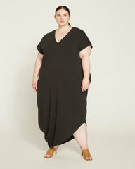 Iconic Geneva V-Neck Dress - Universal Standard