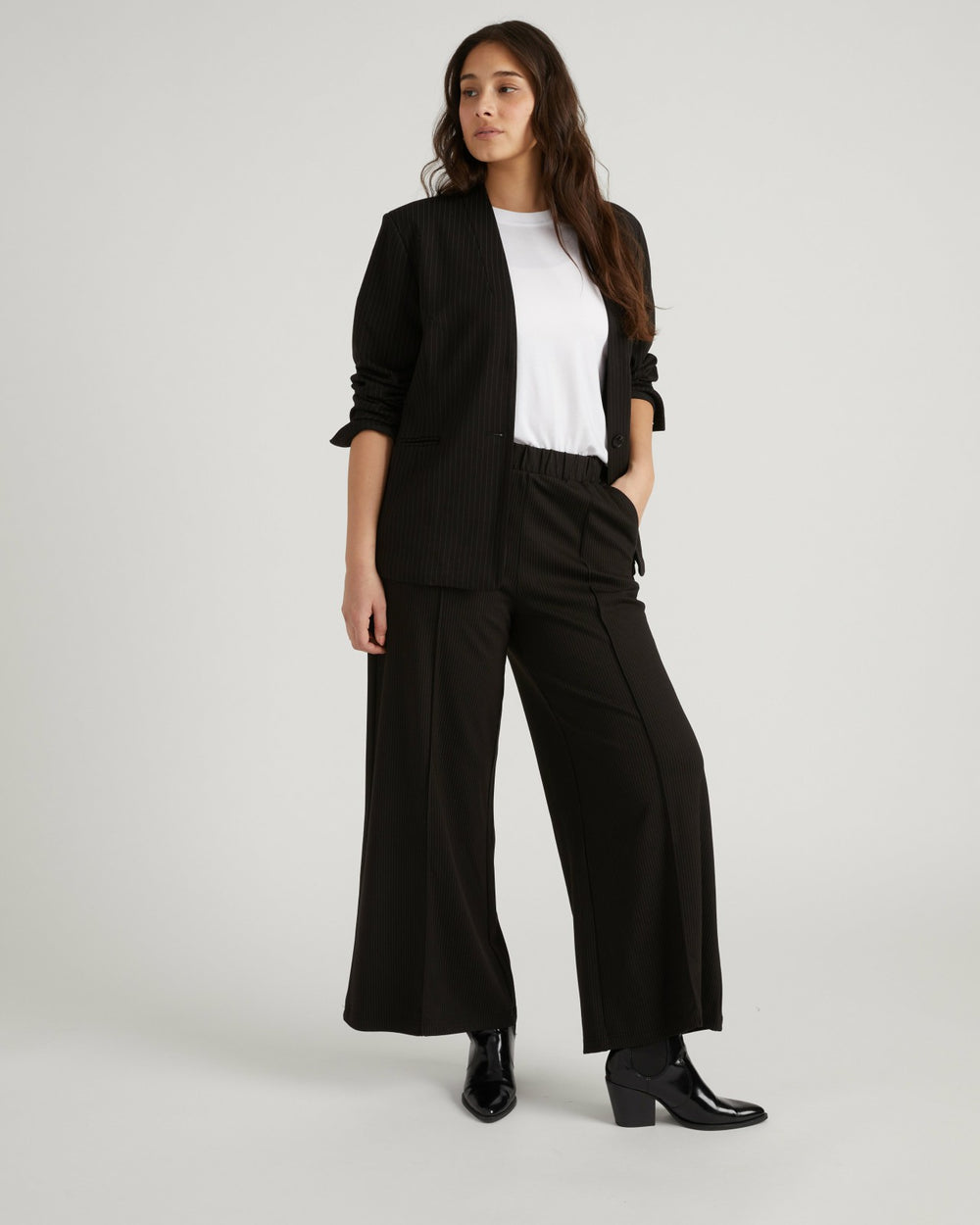 Lennox Collarless Ponte Blazer - Universal Standard
