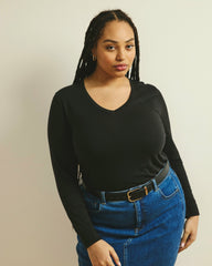 Long Sleeve V Rex - Universal Standard