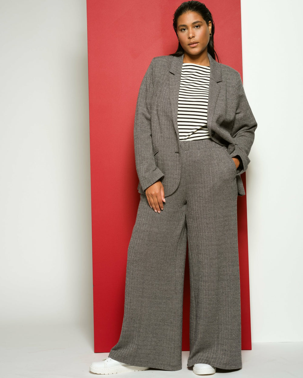 Pam Pintuck Wide Leg Ponte Pants - Universal Standard