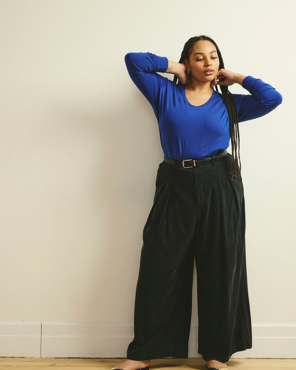 Long Sleeve V Rex - Universal Standard