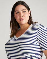 V Rex - Universal Standard