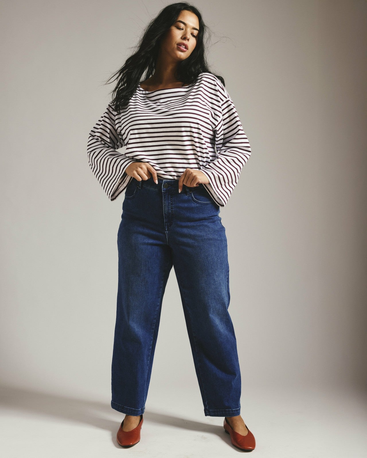 Elastic Waist Weekend Jeans - Universal Standard