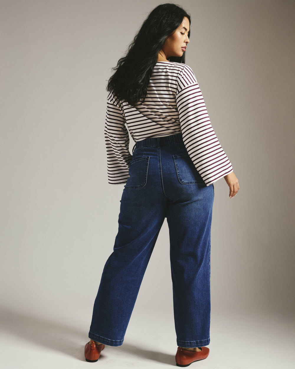 Elastic Waist Weekend Jeans - Universal Standard