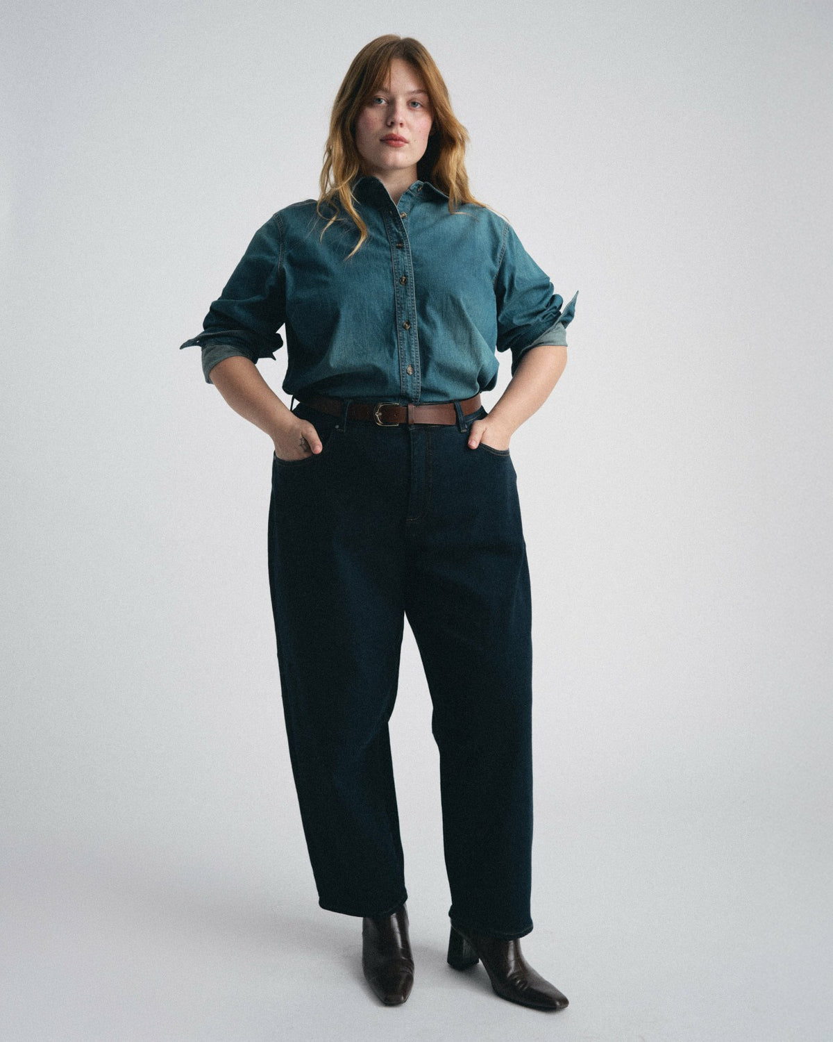 Dakota Cropped Barrel Leg Jeans - Universal Standard