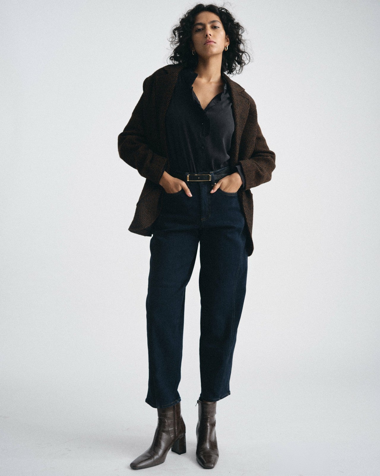 Dakota Cropped Barrel Leg Jeans - Universal Standard