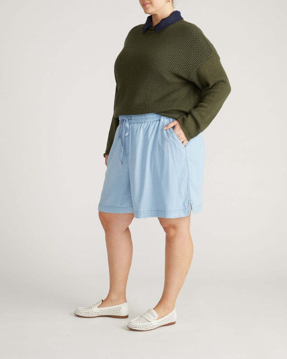 Perfect Tencel Chambray Shorts - Universal Standard