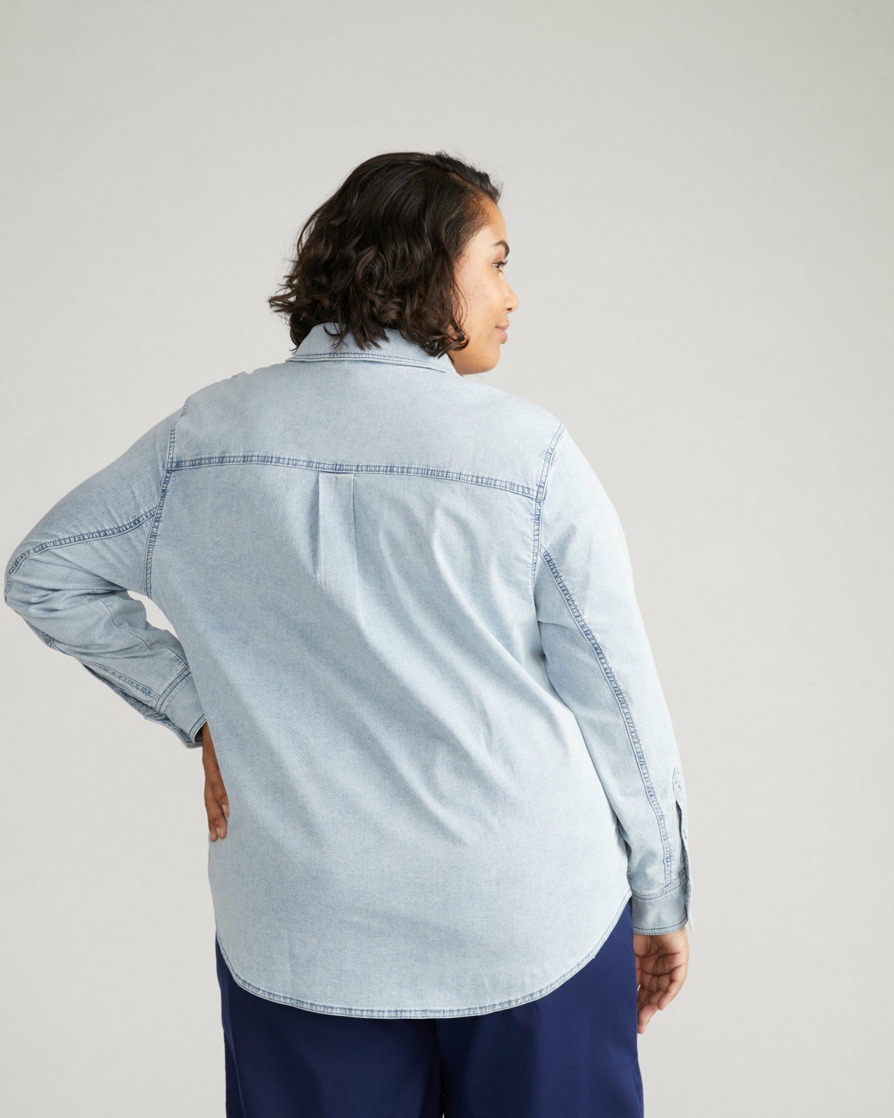 Minimalist Stretch Cotton Chambray Shirt - Universal Standard