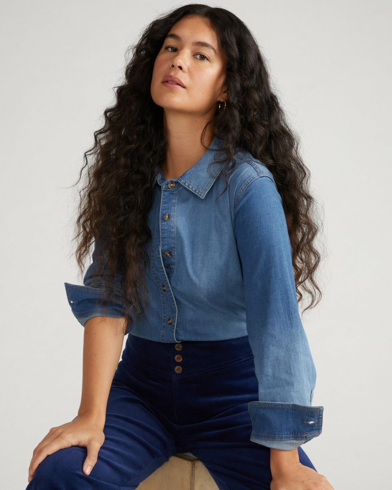 Minimalist Stretch Cotton Chambray Shirt - Universal Standard
