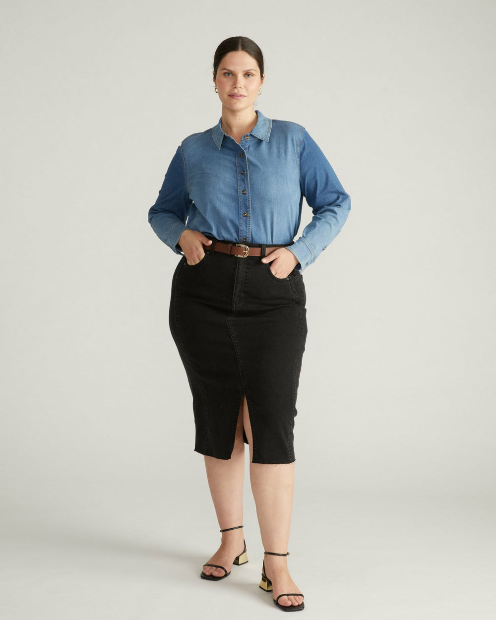 Minimalist Stretch Cotton Chambray Shirt - Universal Standard