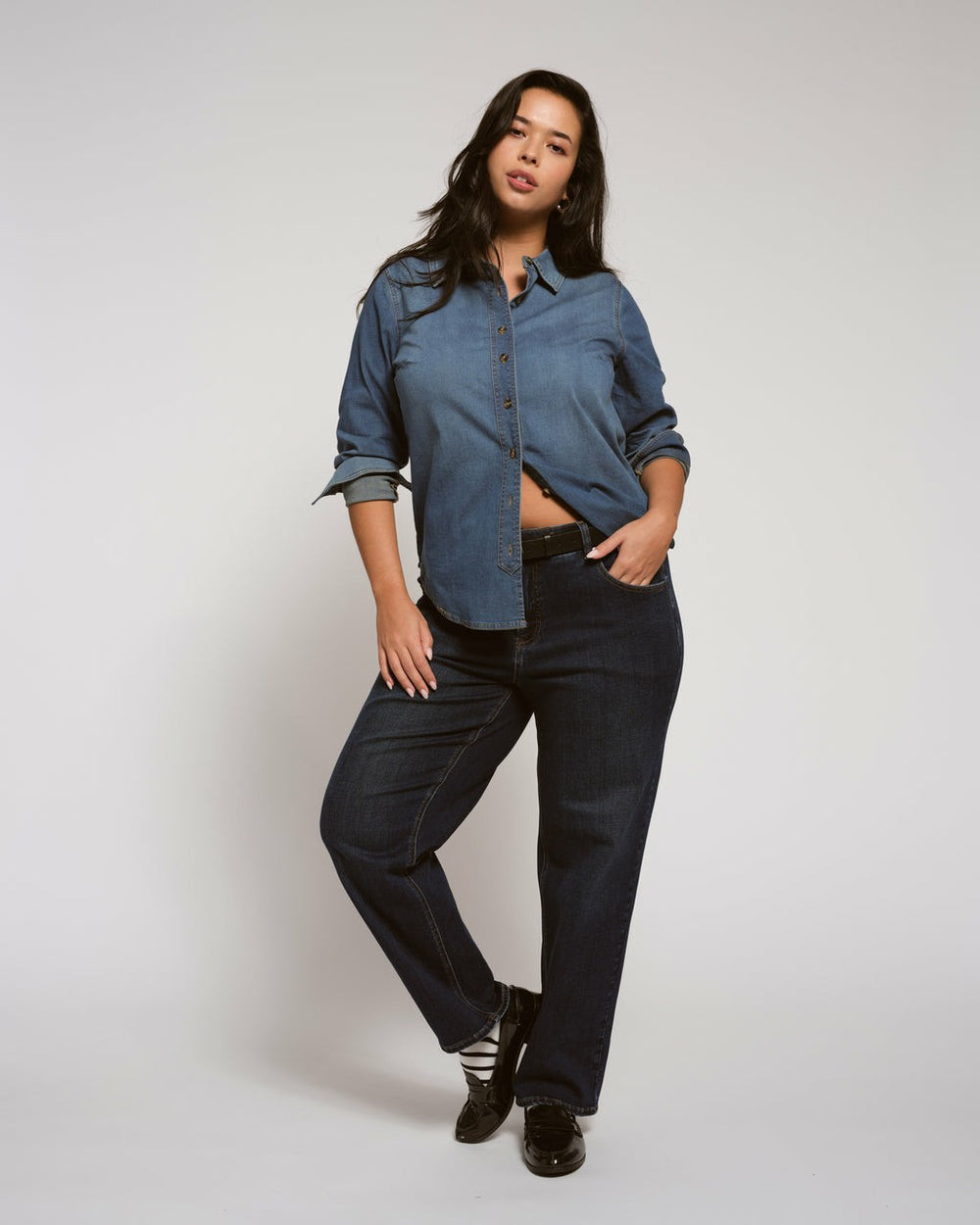 Minimalist Stretch Cotton Chambray Shirt - Universal Standard