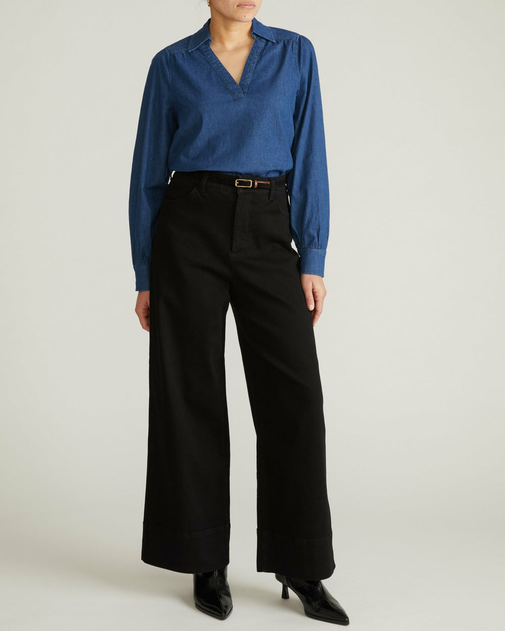 Maisie Cotton Chambray Blouse - Universal Standard
