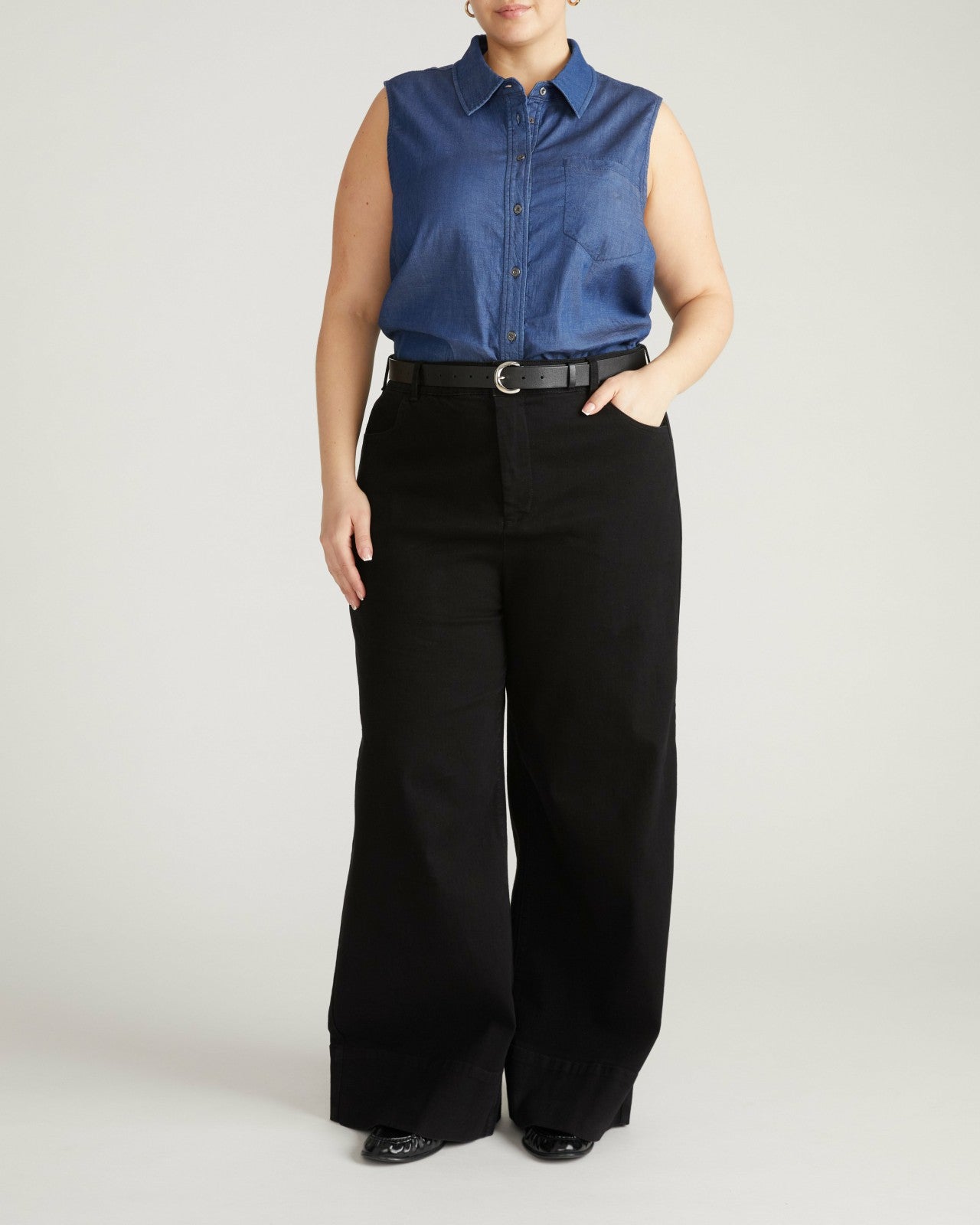 Perfect Tencel Chambray Sleeveless Shirt - Universal Standard