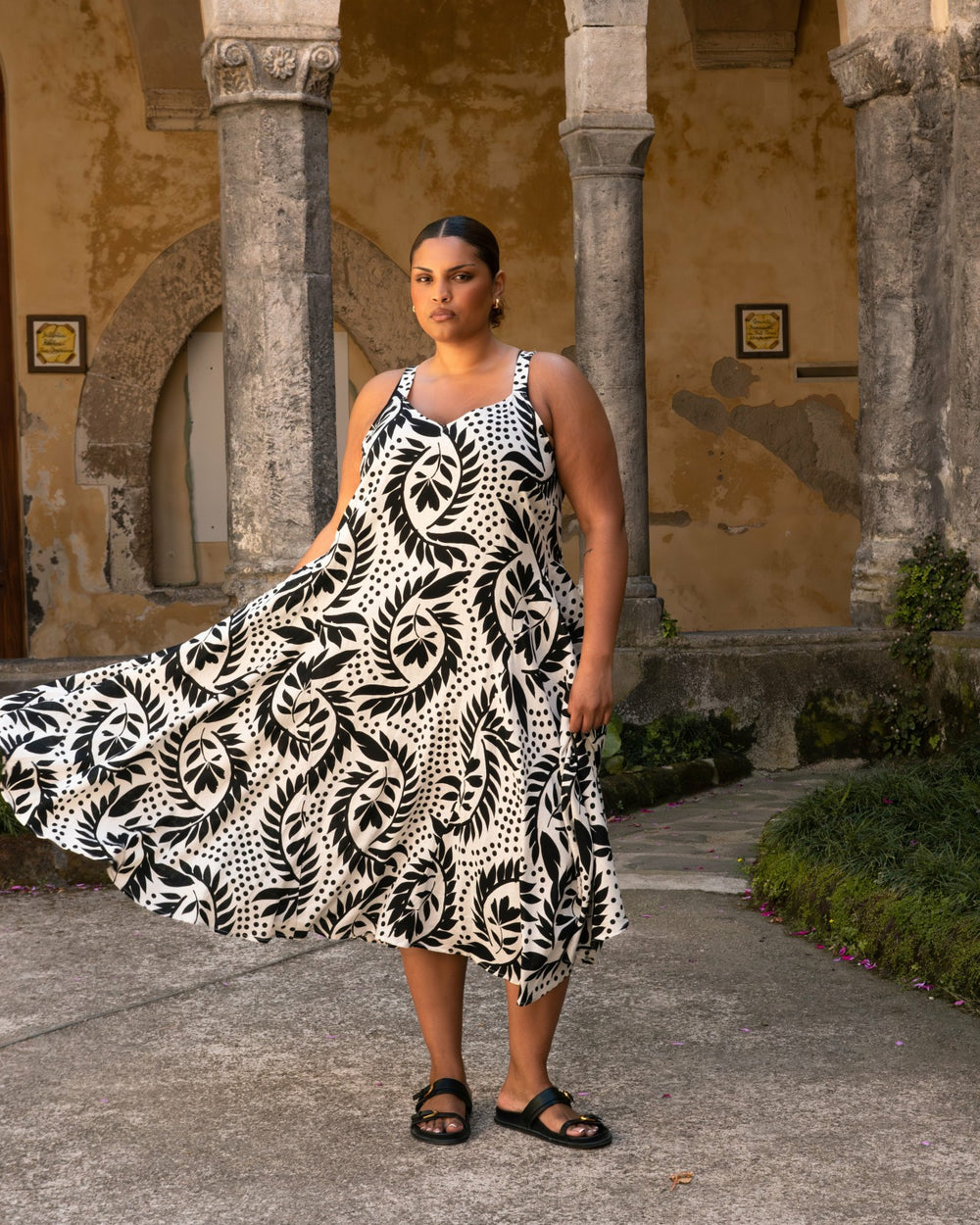 Sunshower Flowy Linen Blend Dress - Universal Standard