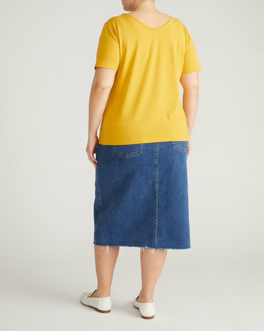Double V Tee - Universal Standard