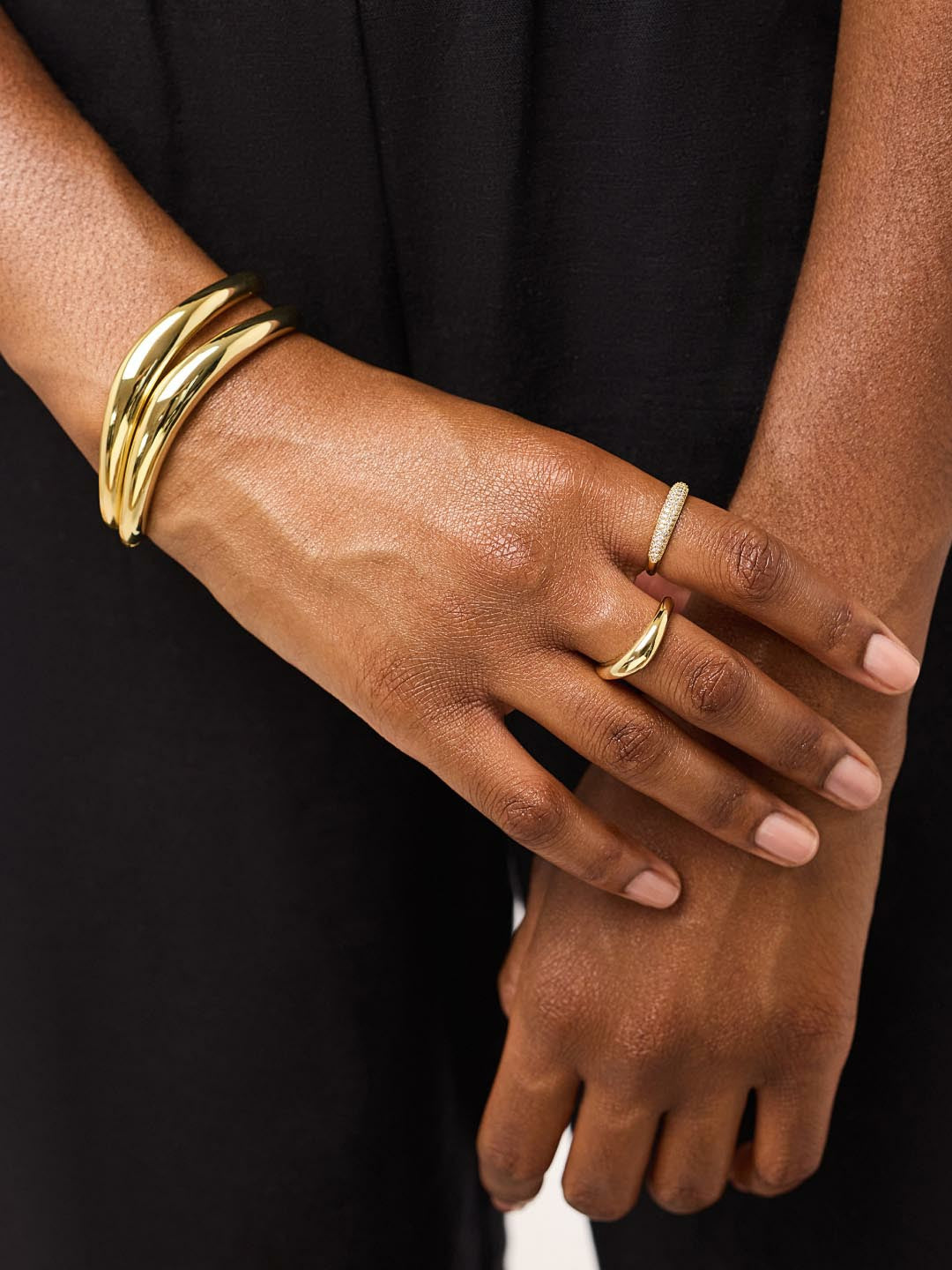 Ana Luisa Gold Bangle Bracelet - Universal Standard