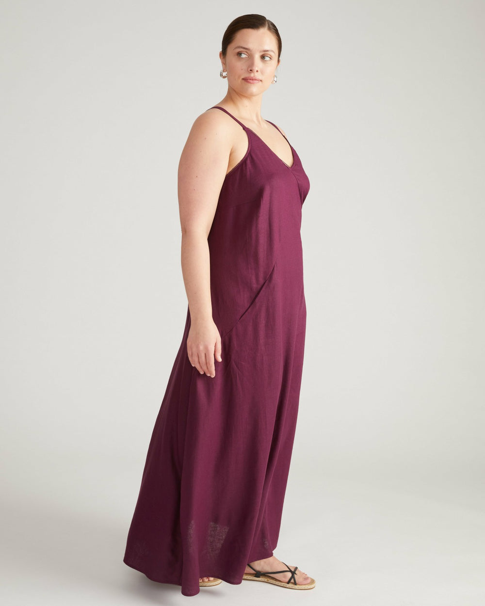 Kite Linen Blend Dress - Universal Standard