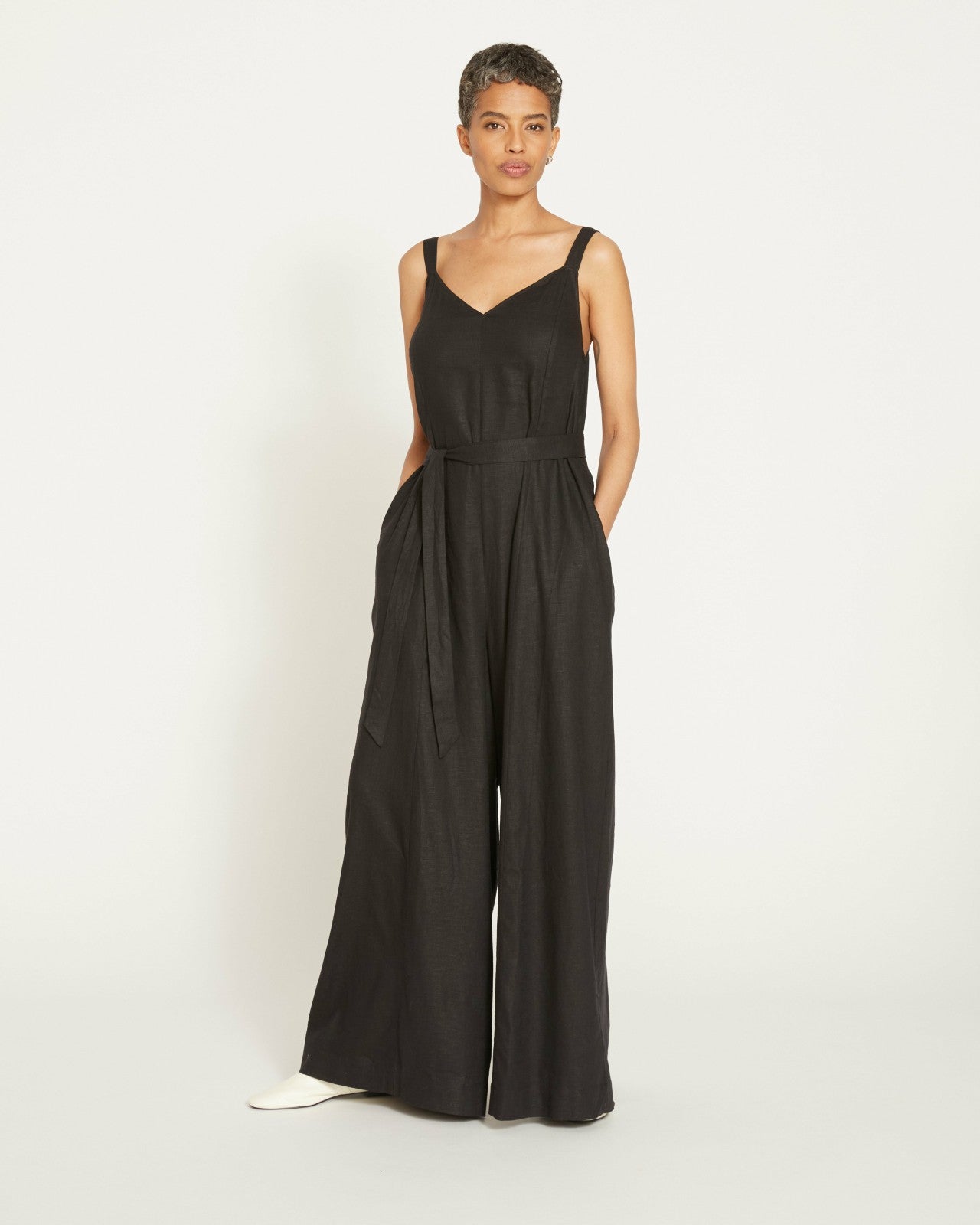 Promenade Linen Blend Jumpsuit - Universal Standard