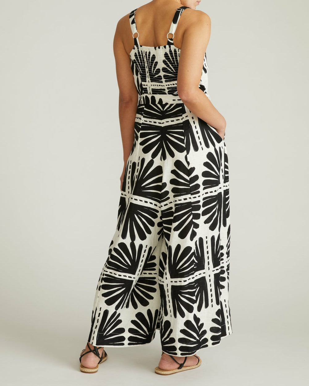 Promenade Linen Blend Jumpsuit - Universal Standard