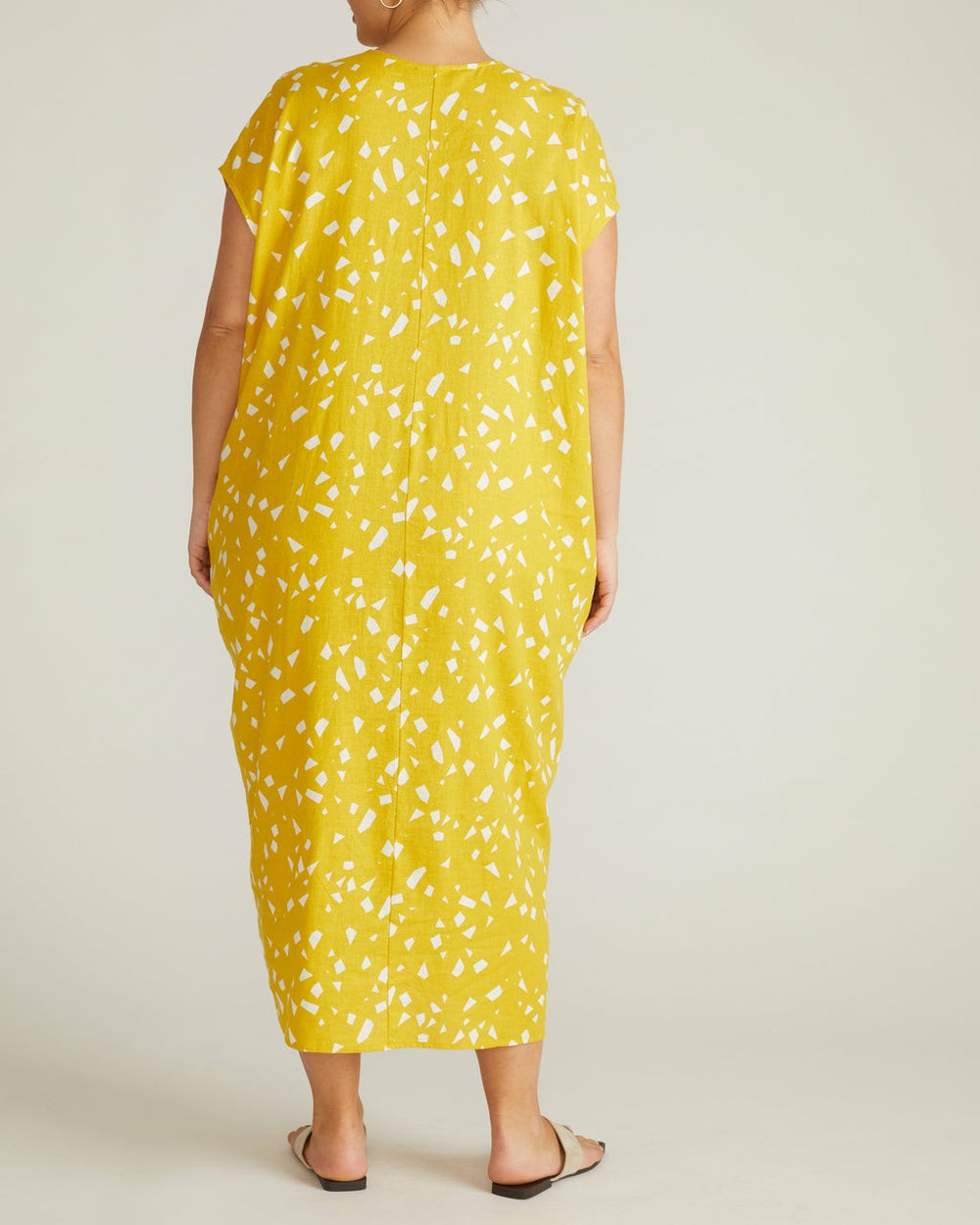 Cabana Linen Blend Kaftan - Universal Standard