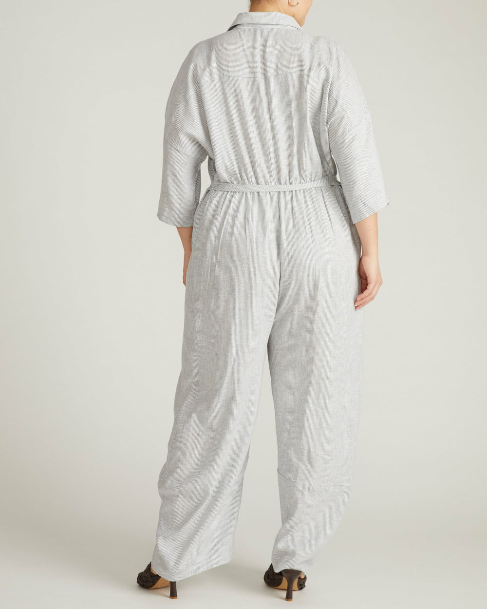 Maggie Barrel Leg Linen Blend Jumpsuit - Universal Standard