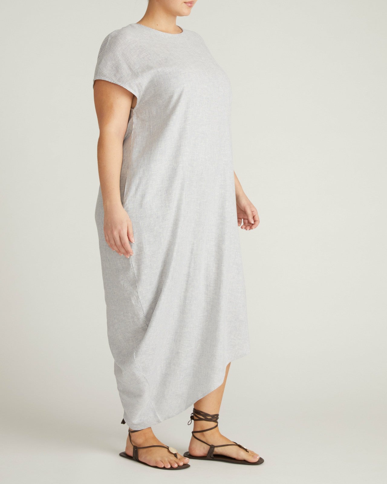 Iconic Stretch Linen Blend Geneva Dress - Universal Standard