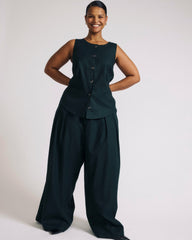 Tamsin Stretch Linen Blend Vest - Universal Standard
