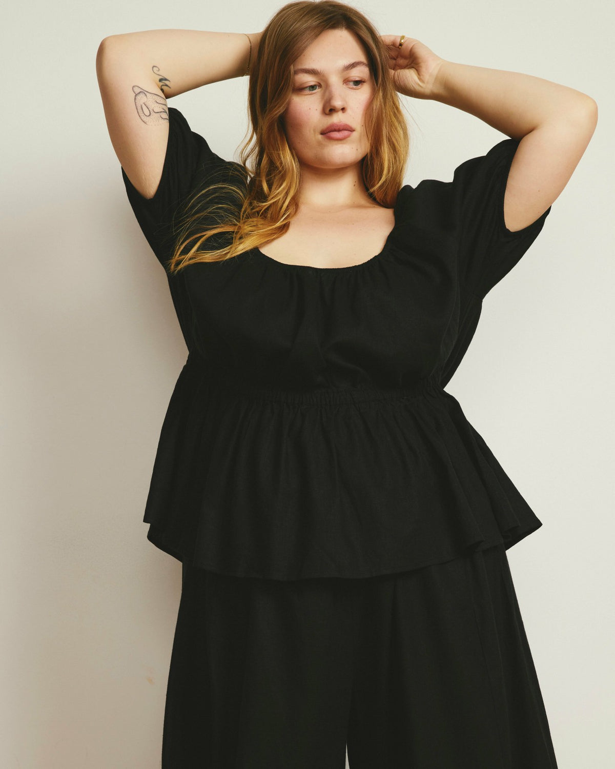 Andrea Peplum Linen Blend Top - Universal Standard