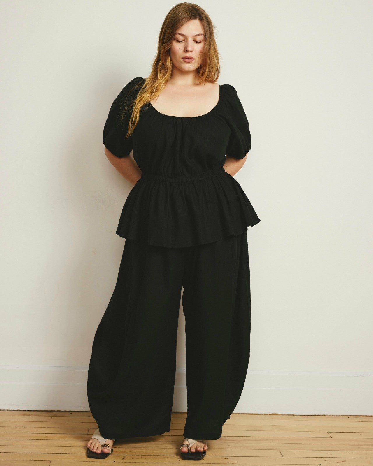 Andrea Peplum Linen Blend Top - Universal Standard