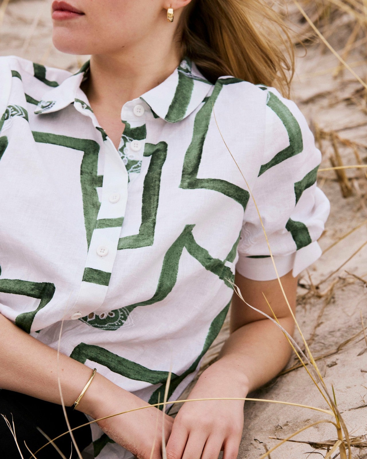 Luisa Short Sleeve Linen Blend Shirt - Universal Standard