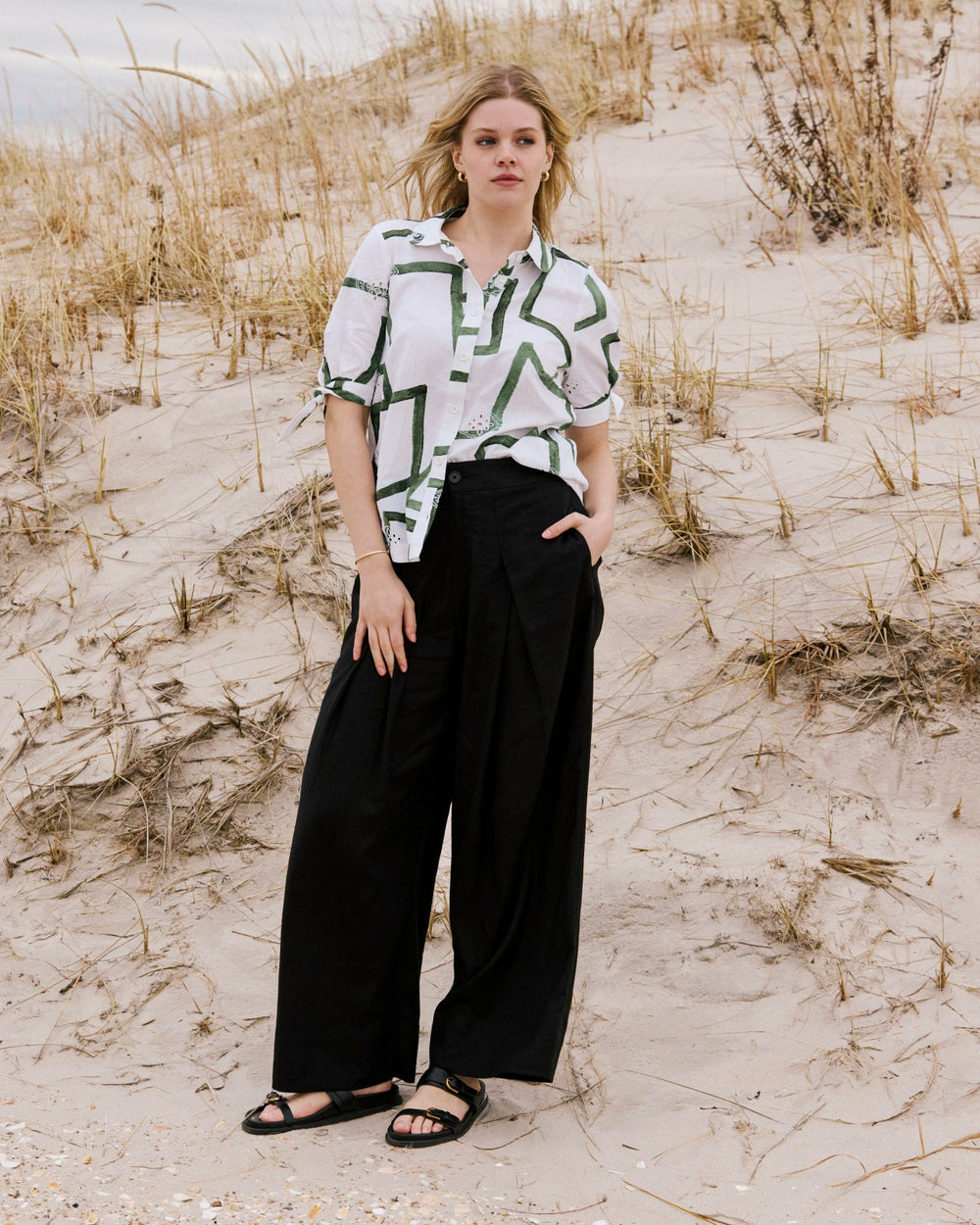 Luisa Short Sleeve Linen Blend Shirt - Universal Standard