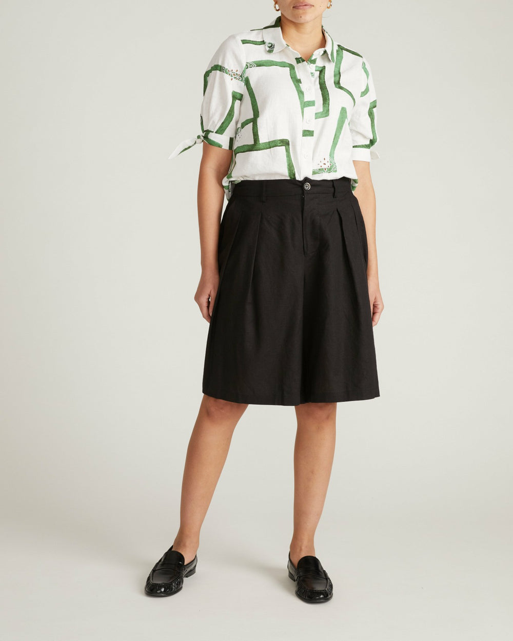 Luisa Short Sleeve Linen Blend Shirt - Universal Standard