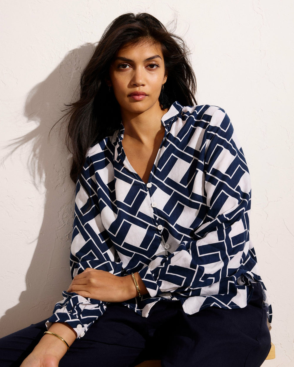 Avalon Linen Blend Blouse - Universal Standard