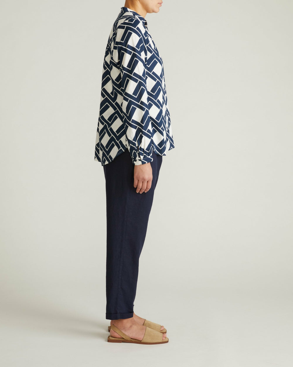 Avalon Linen Blend Blouse - Universal Standard