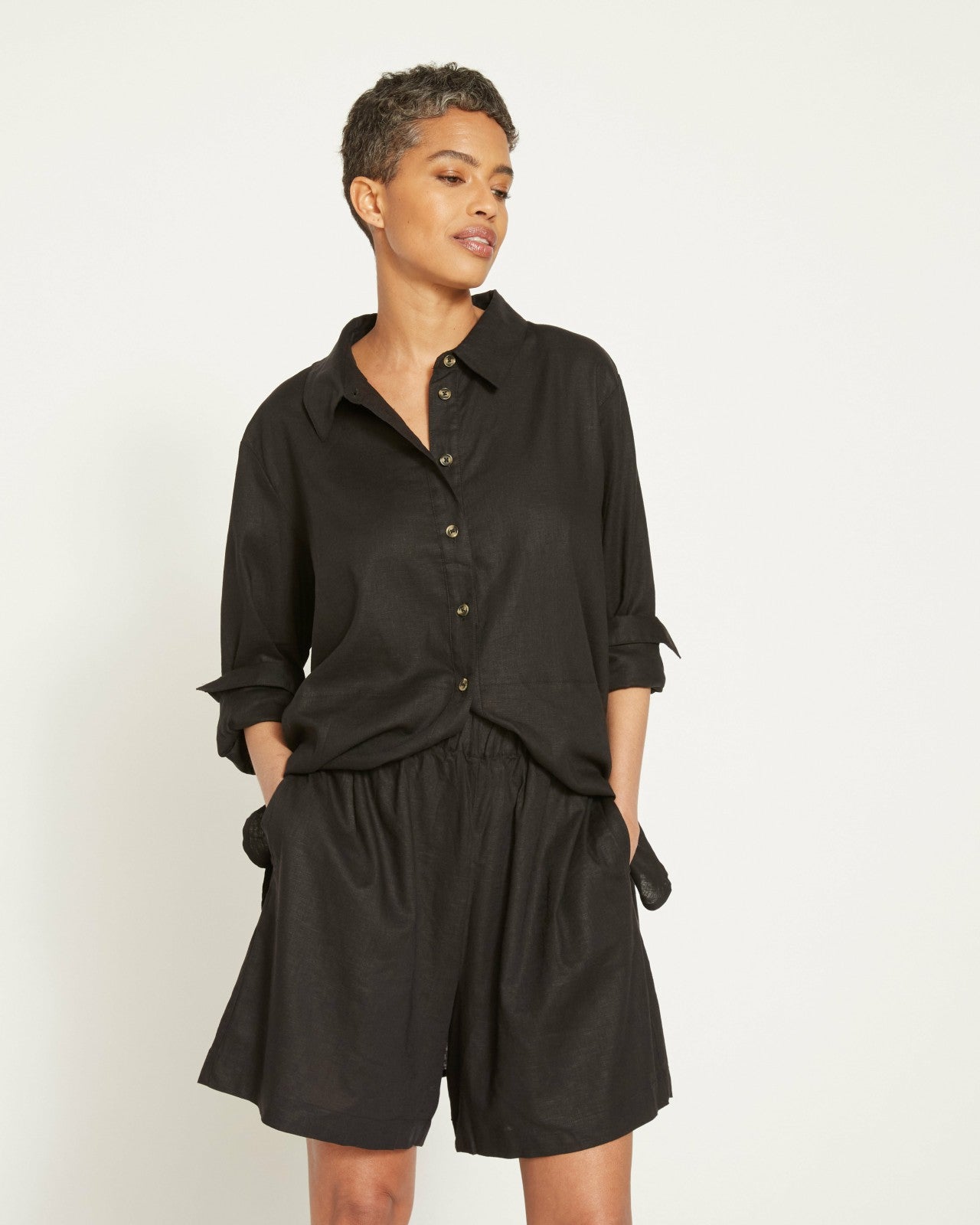 Juniper Linen Blend Easy Pull-On Shorts - Universal Standard