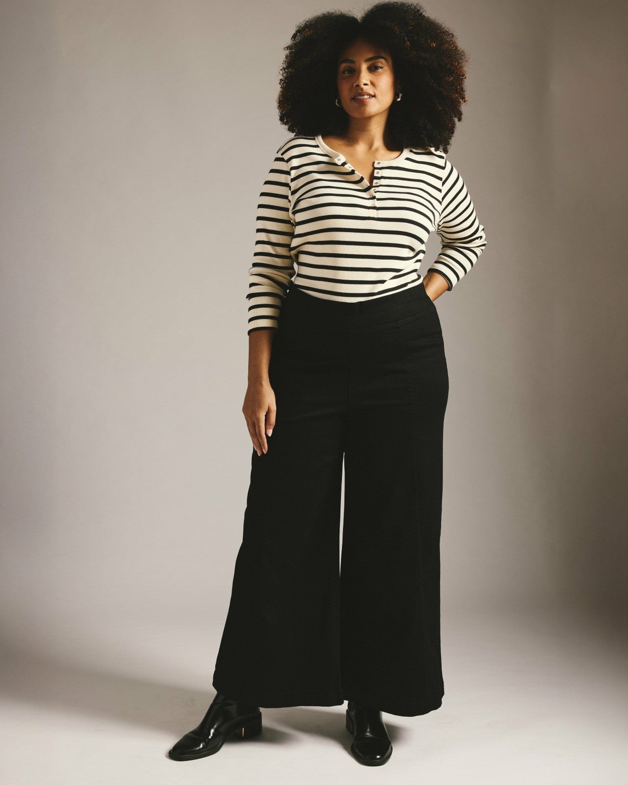Olivia Pintuck Wide Leg Jeans - Universal Standard