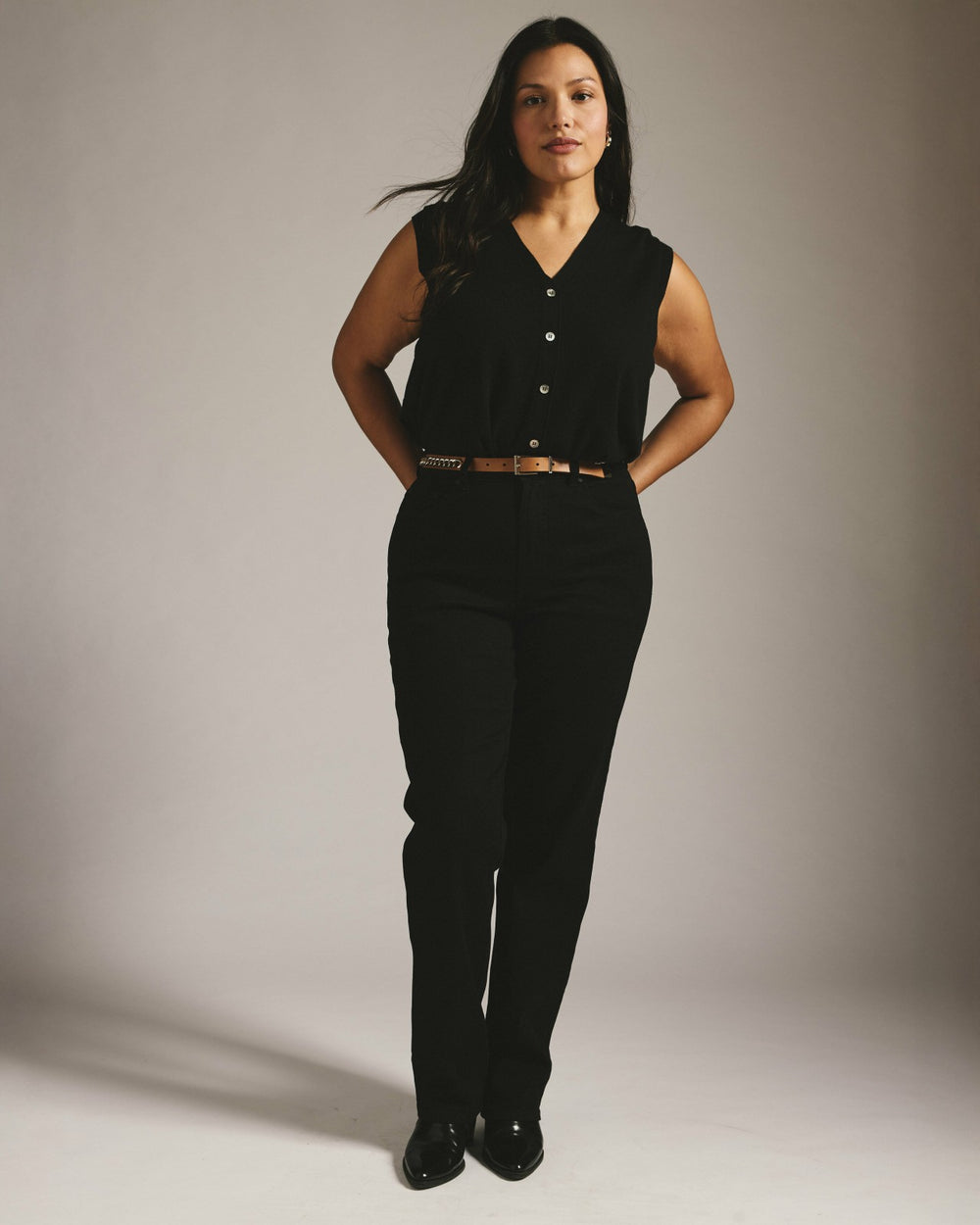 Donna High Rise Curve Straight Leg Jeans 32 Inch - Universal Standard