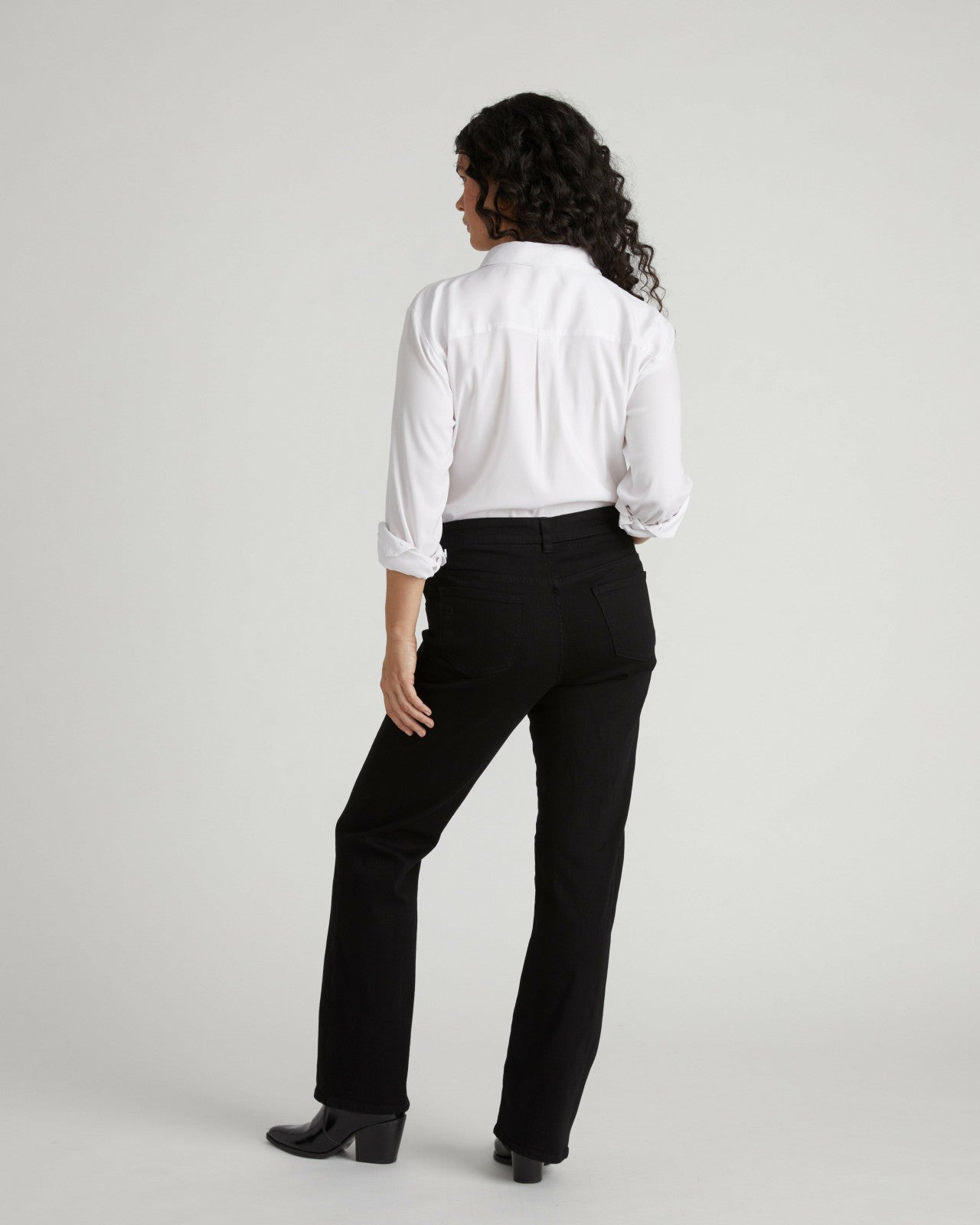 Marne Bootcut Jeans 32 inch - Universal Standard