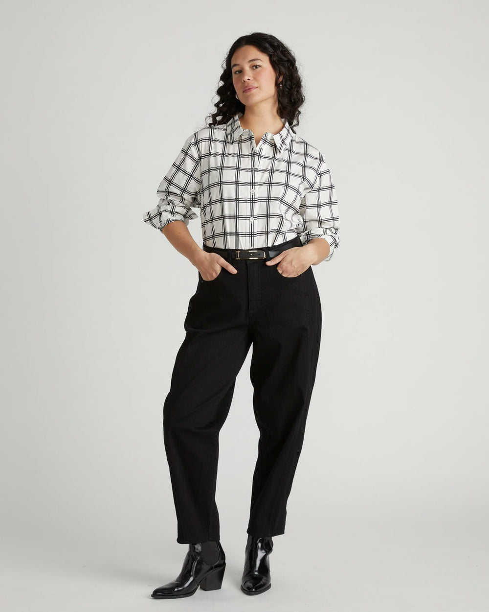 Dakota Twisted Leg Jeans - Universal Standard