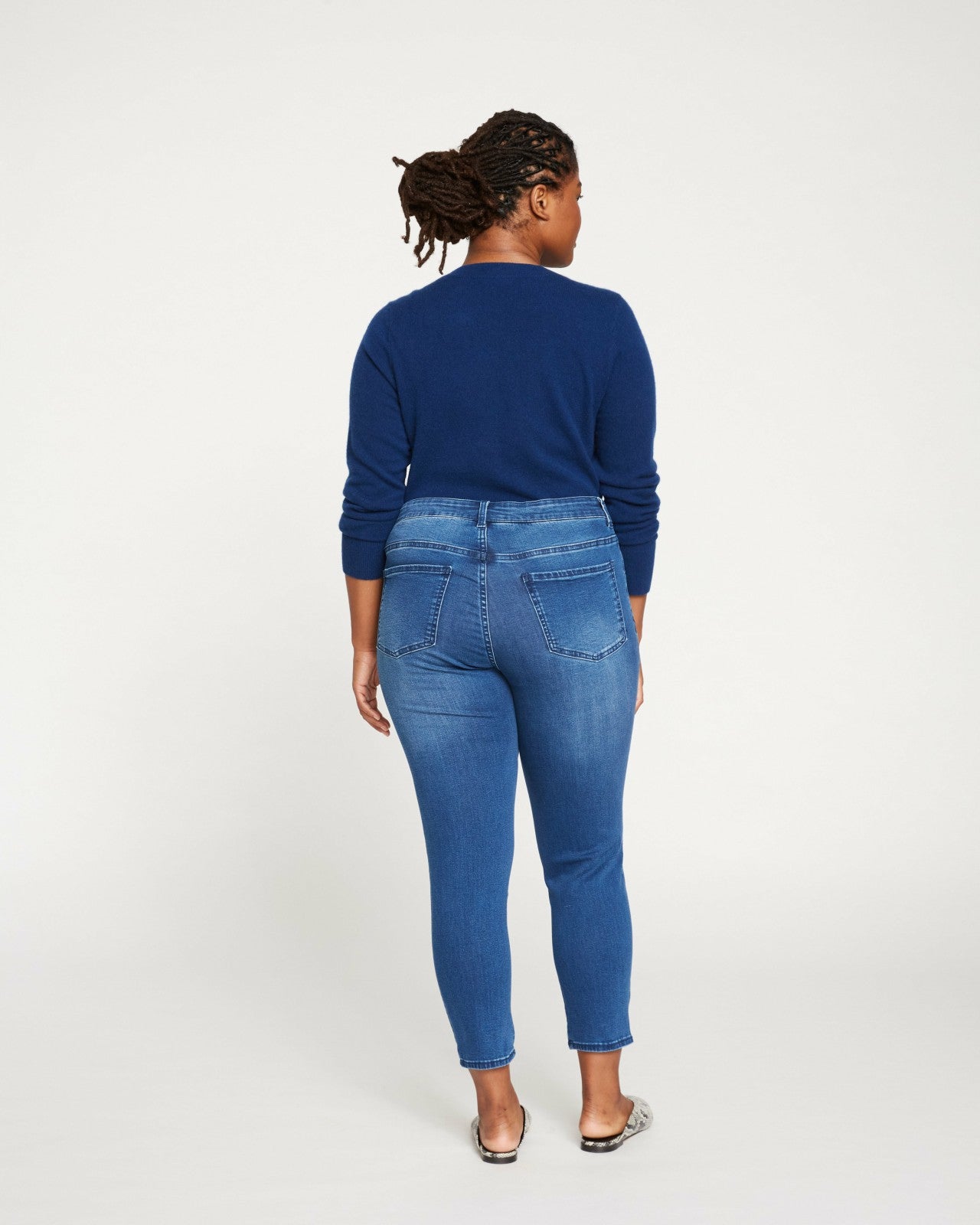 Seine Mid Rise Skinny Jeans 27 Inch - Universal Standard