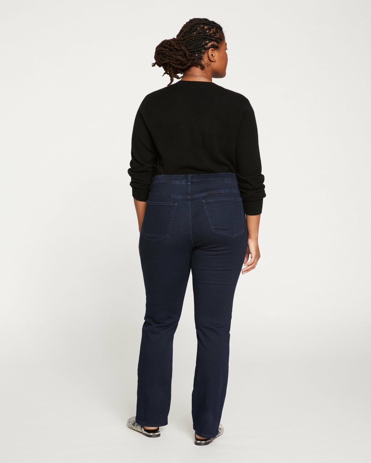 Marne Bootcut Jeans 32 inch - Universal Standard
