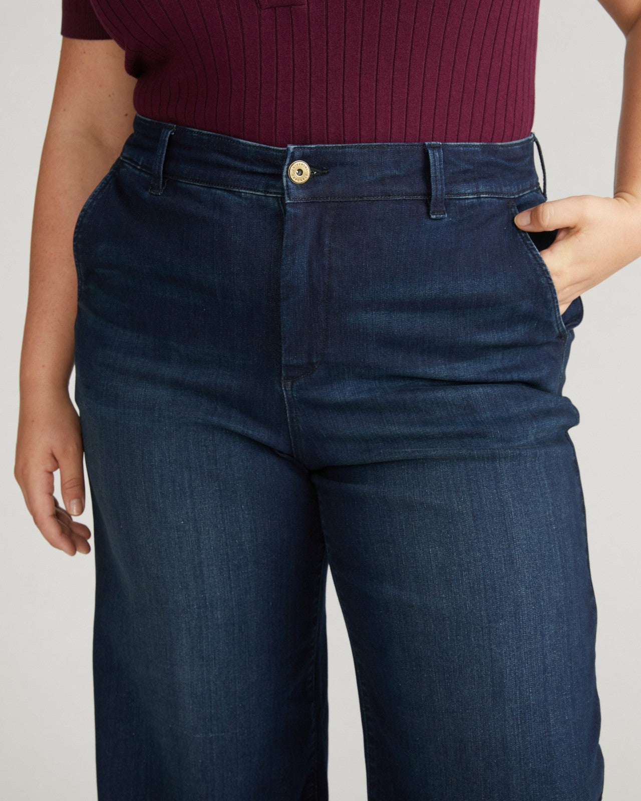Carol High Rise High Stretch Jeans - Universal Standard
