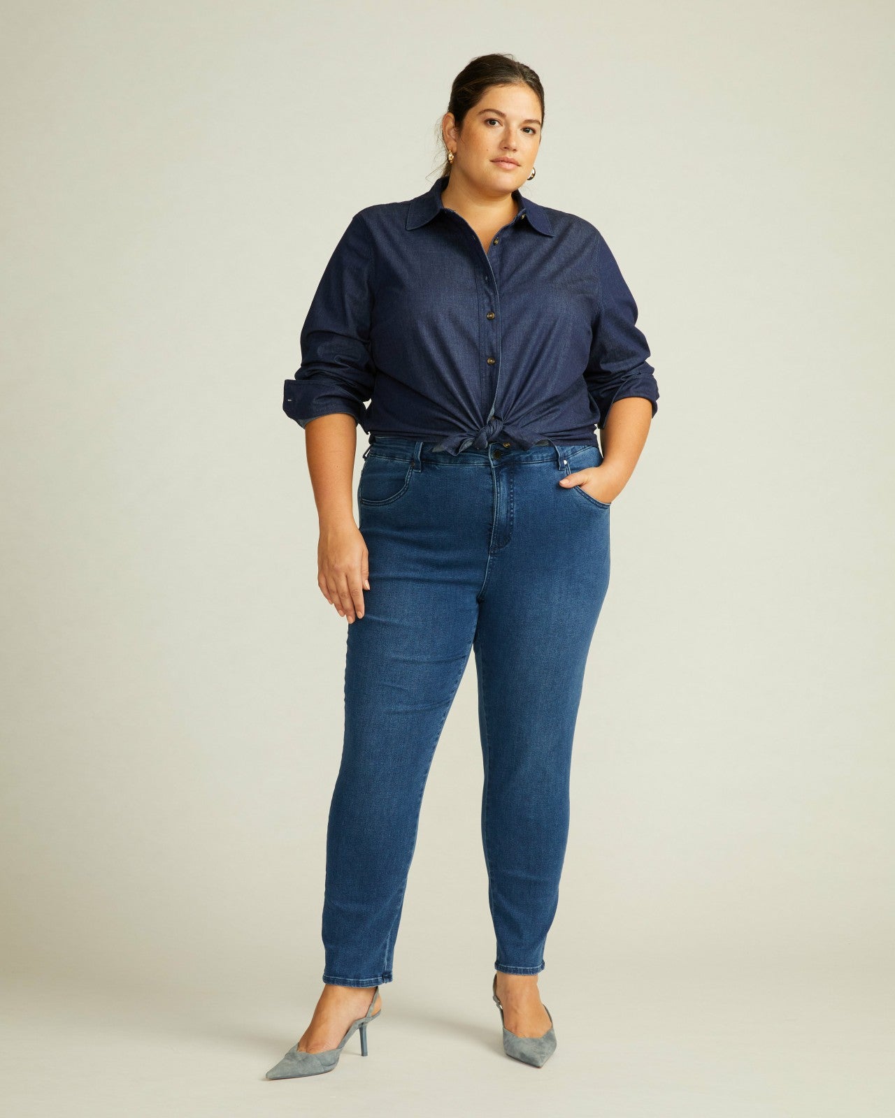 Minimalist Stretch Cotton Chambray Shirt - Universal Standard