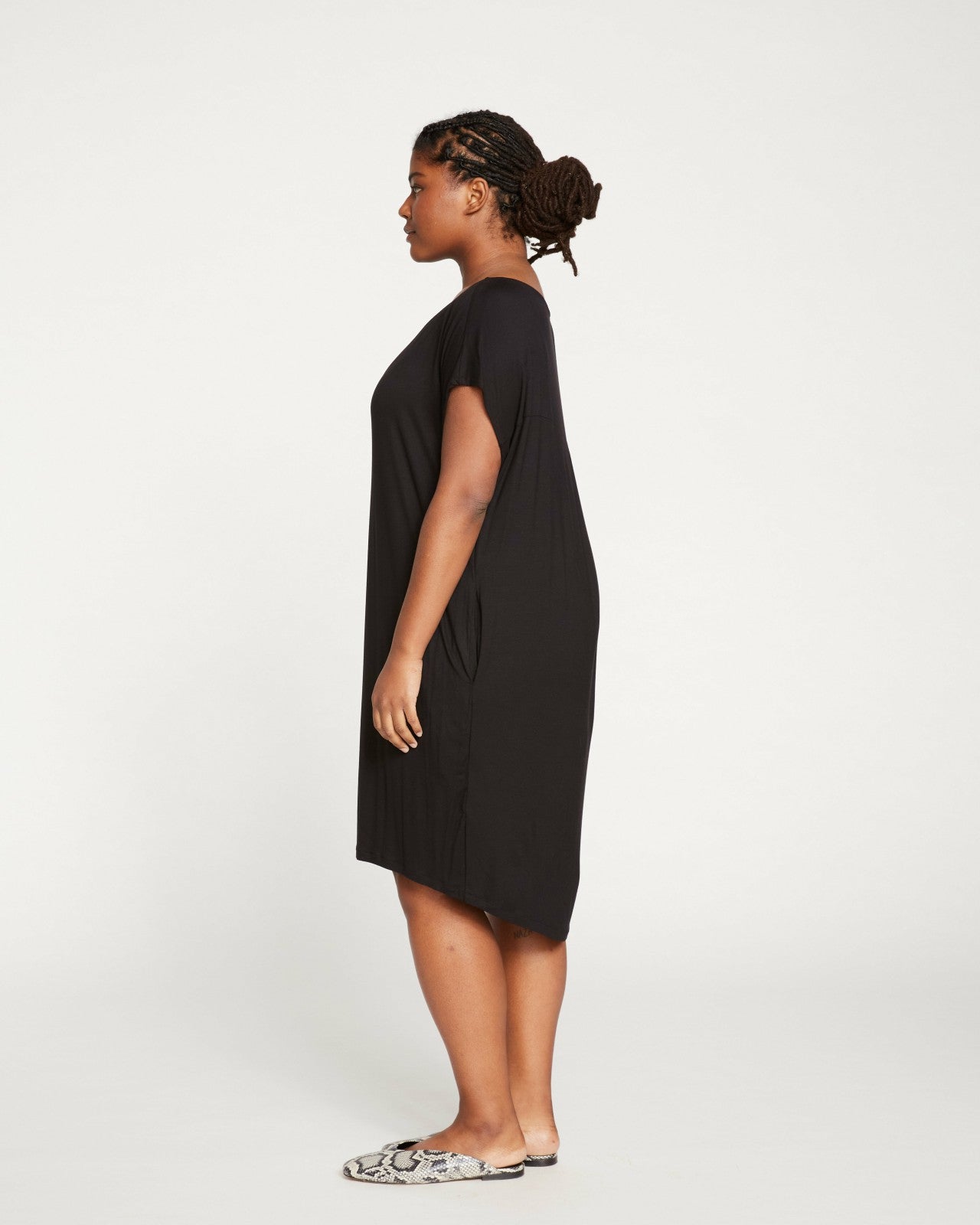 Helen Liquid Jersey Shift Dress - Universal Standard