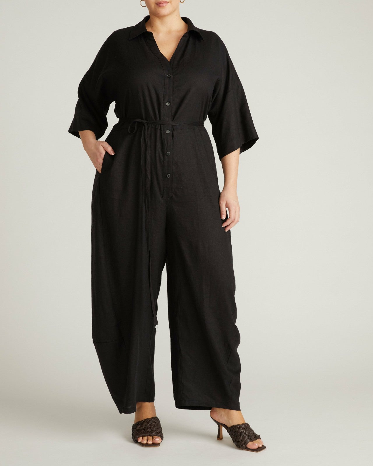 Maggie Barrel Leg Linen Blend Jumpsuit - Universal Standard