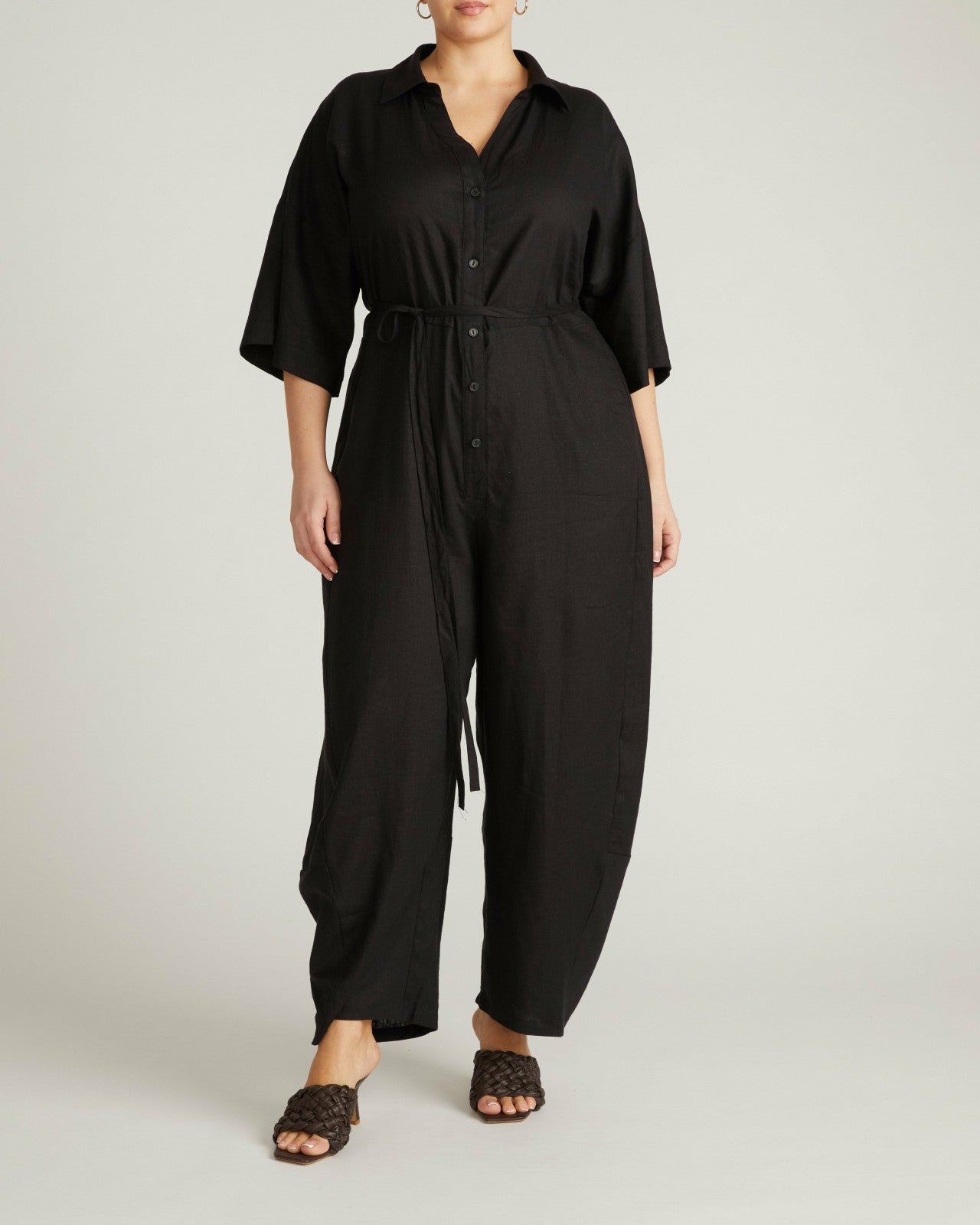 Maggie Barrel Leg Linen Blend Jumpsuit - Universal Standard