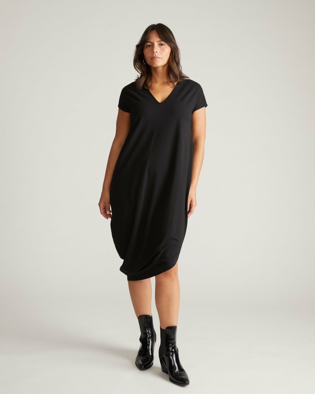 Iconic Geneva V-Neck Dress - Universal Standard